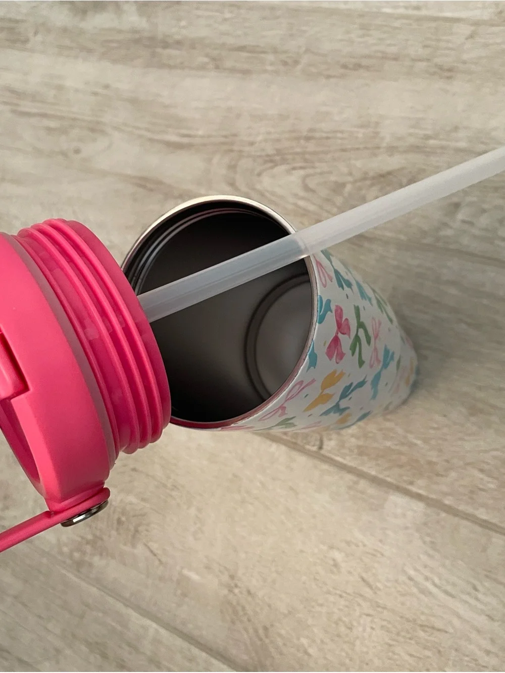 Bright Bows White & Pink 30oz. Metal Tumbler